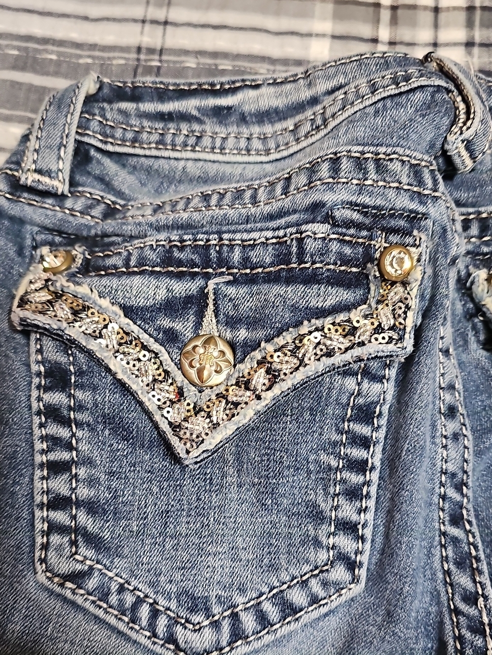 Miss Me Skinny Jeans - Picture 5 of 10